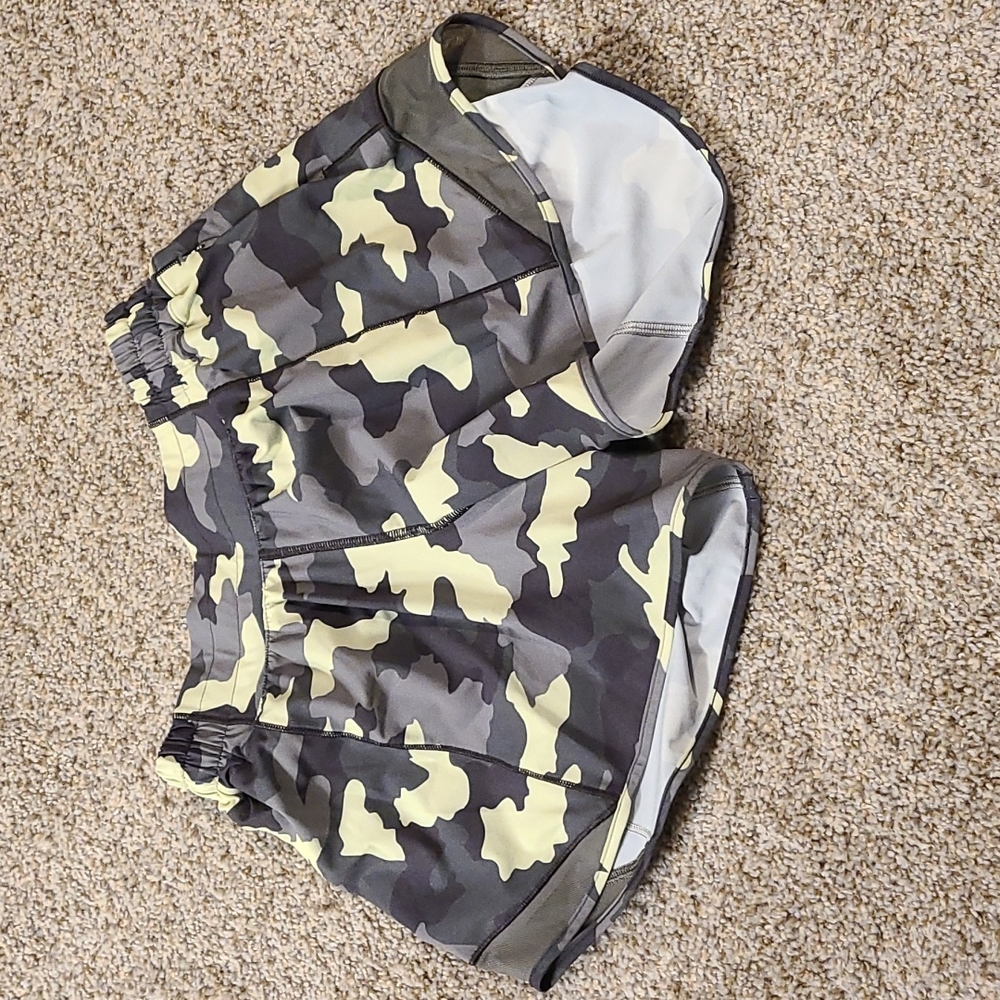 Lululemon gym shorts